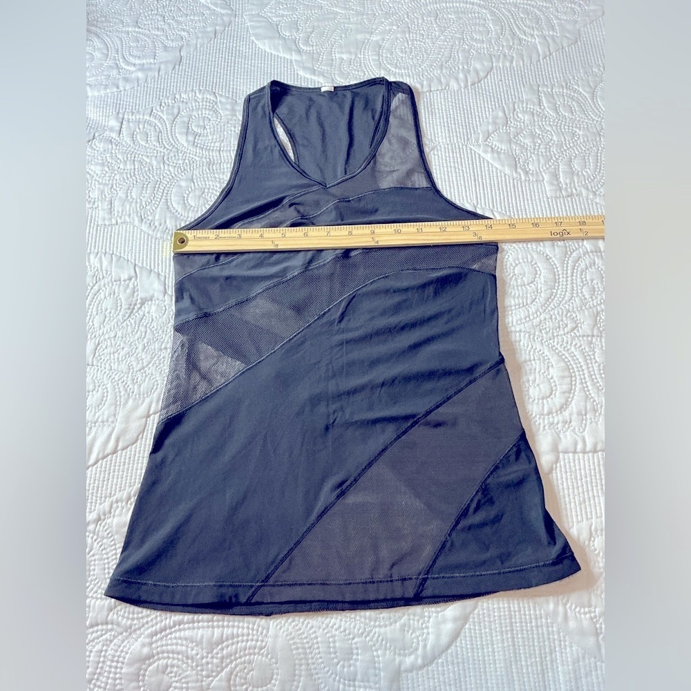 Lululemon Athletica tops black size 6 - Picture 3 of 5